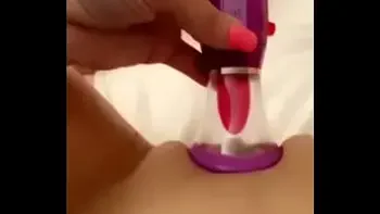 Pussy lick toy videos
