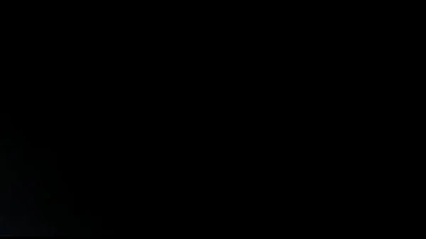 Mi novia lo chupa rico antes de meteselo por el culo videos