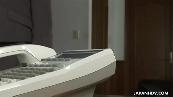 Japanese lady, Emiri Mizukawa sucks dick, uncensored videos