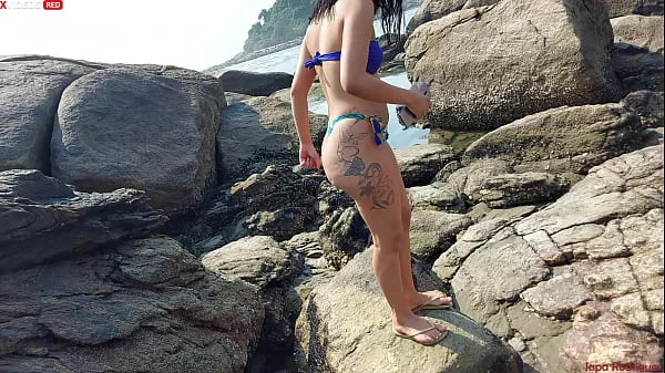 FUI NA PRAIA COM MEU AMIGO  E ACABEI TRANSANDO COM ELE ( video completo xvideos RED) Lipe Louco videos