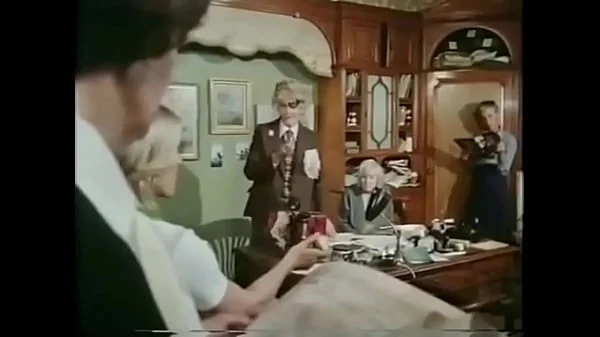 Skinny dipping stolen all clothes from woman and drive away. Robbed naked. ENF videos