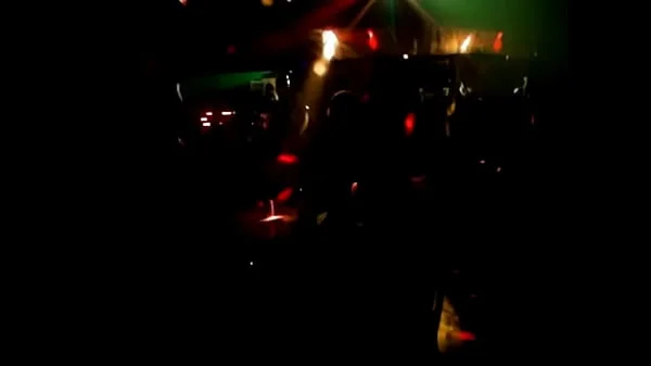 Karen Meneguel videos