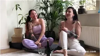 Sexy Ladies From The Netherlands Enjoy Lesbian Fun Together videos