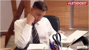 Lena Nitro In Hot Secretary Rewards Boss For His Hard Work videos