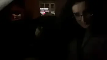 lil d helped out stranded girl in alley (instagram @lastlild) videos