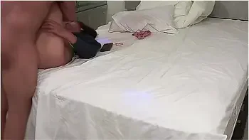 Invite A Mi Mejor Amiga A Entrenar Y Terminamos Follando Rico Y Sabroso videos