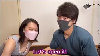 誕生日に大量のおもちゃ責め彼女の乳首やおマンコをいろんなハイフて潮吹き絶叫させました Japanese Amateur Homemade Adult Toys Orgasm - えむゆみカッフル videos