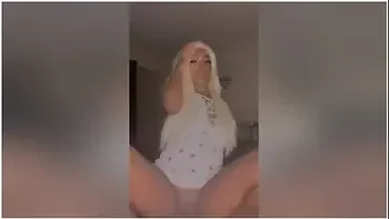 Dont Take Your Eyes Off Me Watch Me Moving Enjoy Jacking Off videos