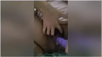 Nagtago Sa Cr At Nag Laro Mag Isa videos