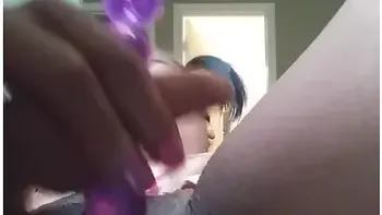 I Know You Wanna Taste videos