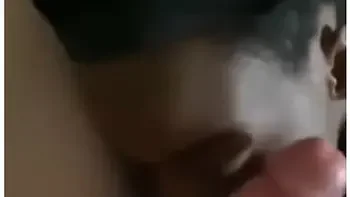 Knees Up Getting Sucked By Ebony Milf videos