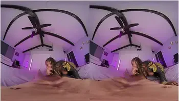 August Skye As Catherine Of Aragon From Six Knows How To Stop You From Getting Divorced videos