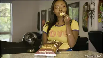 Porn Stars Eating: Osa Lovely Loves Kettle Chips videos