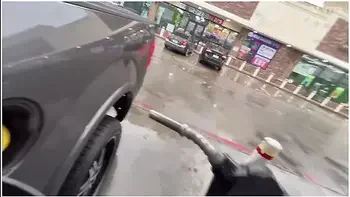 Guy Meet Girl At The Store In The Hood Found Out She A Anal Slut videos