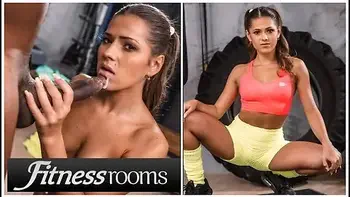 Petite Teen 18+ Sereyna Gomez Takes Bbc Hardcore Fucking Cum In Mouth Blowjob At The Gym videos