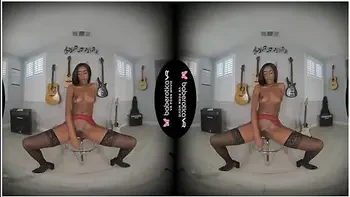 Ebony Darling, Ashley Aliegh Is Cumming, In Vr videos