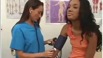 Svelt Brunette Doctor Michelle Lay in Sexy Blue Scrubs Gyno Examines Negroa videos
