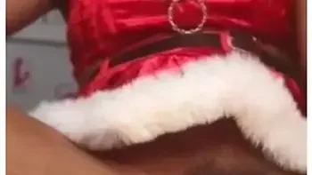 Sexy Big Clit Chick Cumming On Her Dildo videos