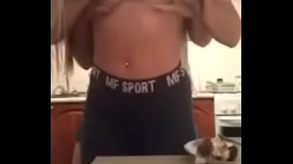 Nice Ass In Skirt Teasing On Periscope videos