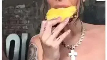 Gigi And Her Bestie Fat Booties videos