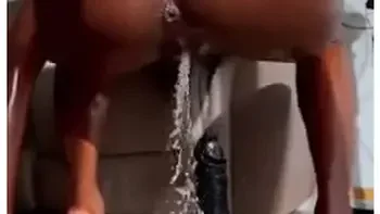 Wet Pussy Squirt videos