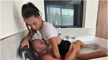 Wet Clothed Sex With Hot Tall Brunette Teen 18+ Waitress - Amateur Pov Sex videos