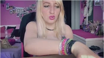 I Open A Mysterybox Sent From A Sex Shop Ep. 2 videos