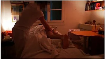 Professional Masseur Makes A Stranger Woman Cum 3 Times And Cums On Her Belly videos
