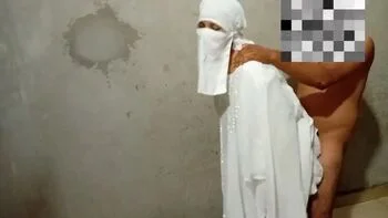 Blonde Muslim Girlfriend Long Time No See Fucks Hard After Meeting videos