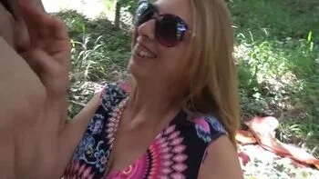 Italian Lady Surprised by Giant Cock in Park - Big Tits Amateur Outdoor Blowjob videos