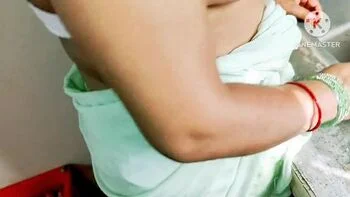 Desi Bhabhi Hardcore Fuck By Neighbour Boy - Rough Sex In Kitchen videos