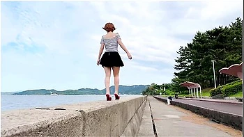 A Man Is Seen Masturbating In The Open Air By A Group Of Strangers And Squirts Profusely! videos