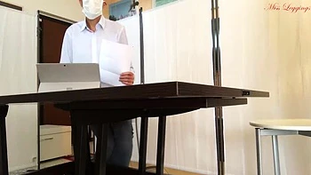 Italian MILF Blowjob Role Play - Fucking For Loan In Glasses videos