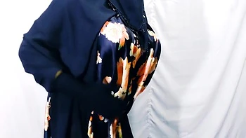 Indian Housewife Having Sex With Stepfather-in-law And Talking Dirty videos