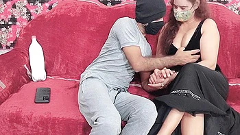 Indian Neighbors Girl Fucked Hard While She Come And Ask For Milk Hindi Audio Xxxxx videos