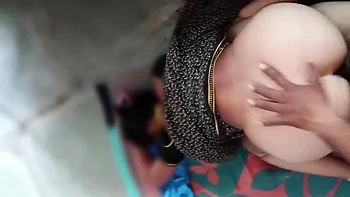 Bhabhi Looked Wearing A Black Saree, Stepbrother-in-law Made A Mare And Hit Stepsister-in-laws Ass Loudly And Boldly With Very Beautiful videos