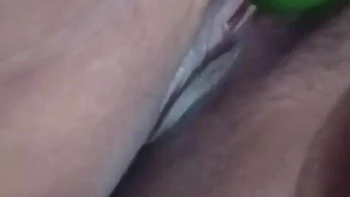 Pehli Baar Chut Me Khira Dal Kar Chudai Kiya videos