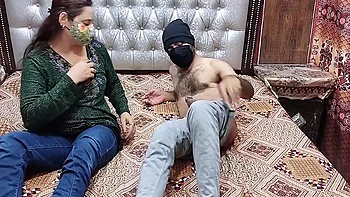 Indian Desi Bhabhi Apny Yar Sy Chudai Krvati Pakri Gai Pati Sy Talak Lena Ka Plan Hindi Audio Desi Sex videos