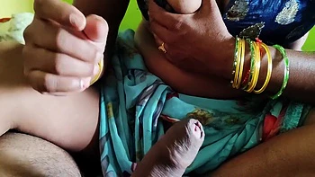 Bhabhi Ne Mera Lund Hilaya videos