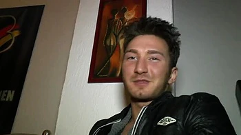 Curvy MILF Pussy Licked and Hard Fucked in HD videos