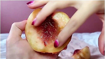Peach Cum From Japanese Henatai -heavenly Sweetie Orgasm With Kawaii Girl videos