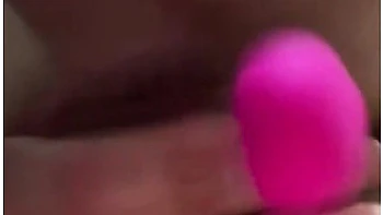 Italian Babe Enjoys Herself And Squirts With Lush Vibrator videos