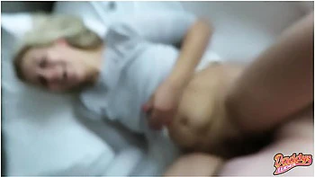 Daddys Luder In Sperma Wake Up Um Halb Sex! videos