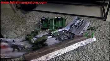 Crushing Fetish videos