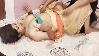 Newly Married Hindi Couple Romance Kissing and Hardcore Sex Fuck videos