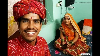 Indian Desi Bhabhi Romantic Outdoor Selfie With Step Son - Snapchat143 videos