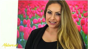 Beautiful Curvy Milf Sophia Delane Masturbating In Her Black Stockings videos