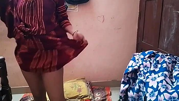 Indian Village Gal Her Naked Body In Front Of Her Boyfriend videos