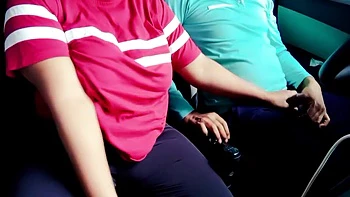 Desi Indian Big Boobs Bhabhi Blowjob Handjob Cumshot In Public - Outdoor videos