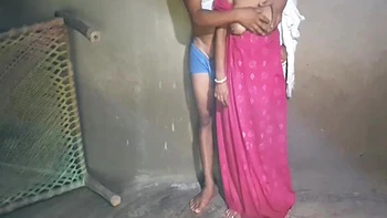 Village Bhabhi - Desi Local Tight Pussy videos